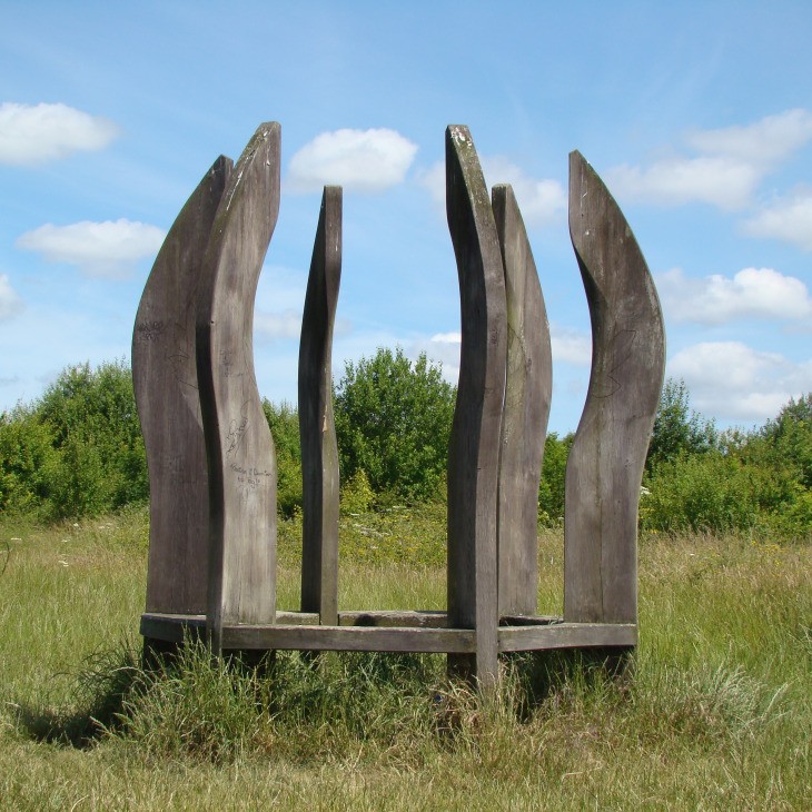 SEC crown-sculpture-002.jpg