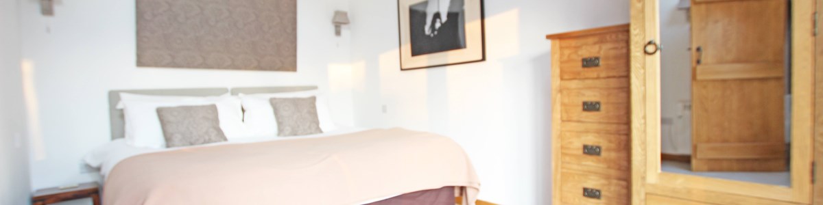 Green Farm Barn bed oct 16.jpg