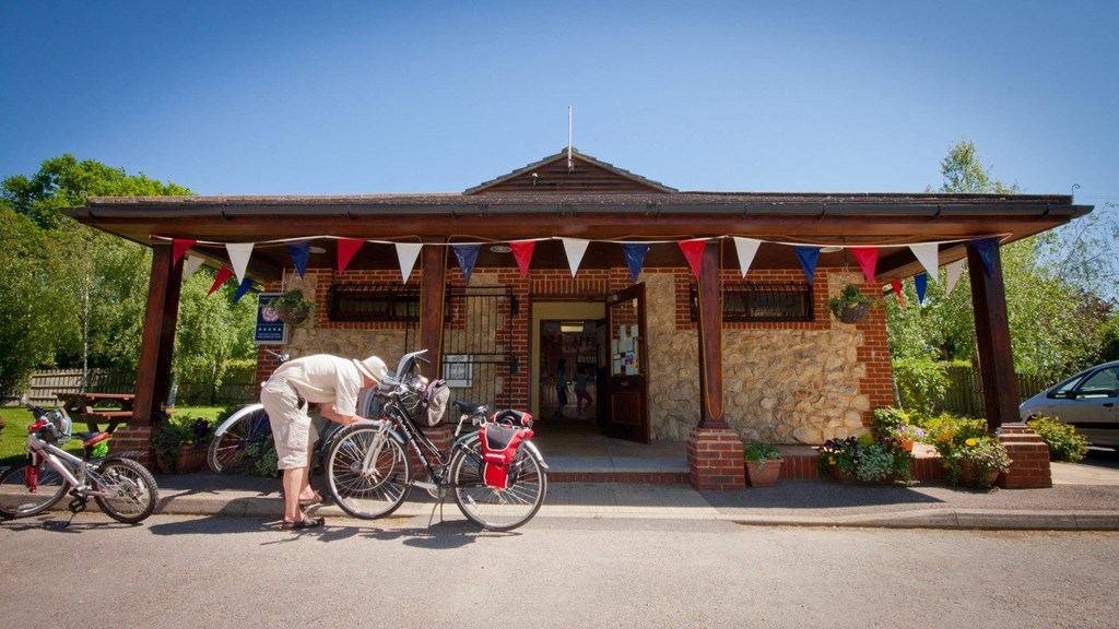 Broadhembury cyclists